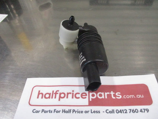 Mitsubishi Lancer/Outlander Genuine Windshield Washer Pump Motor New Part