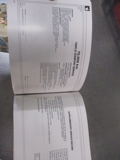 Mitsubishi Galant HG Series Genuine Operators Manual New Part