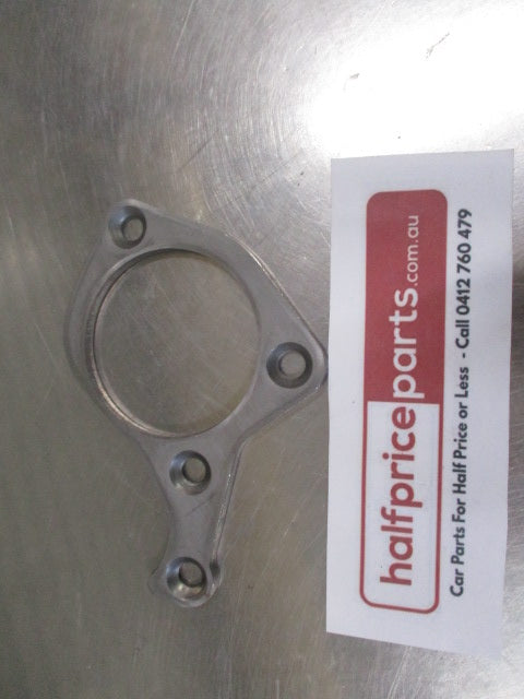 Mitsubishi Triton/Pajero Sport Genuine Manual Transmission Rear Bearing Retainer New Part