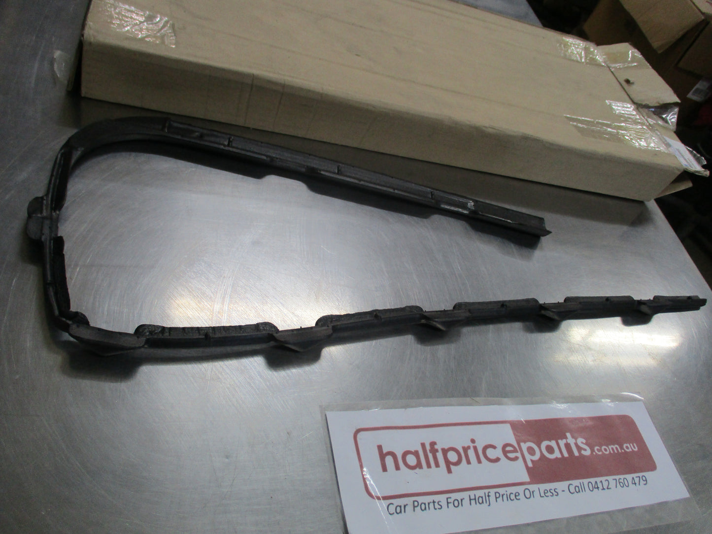 Holden Commodore VF/Caprice WN Genuine Left Hand Front Side Upper Insulator New Part
