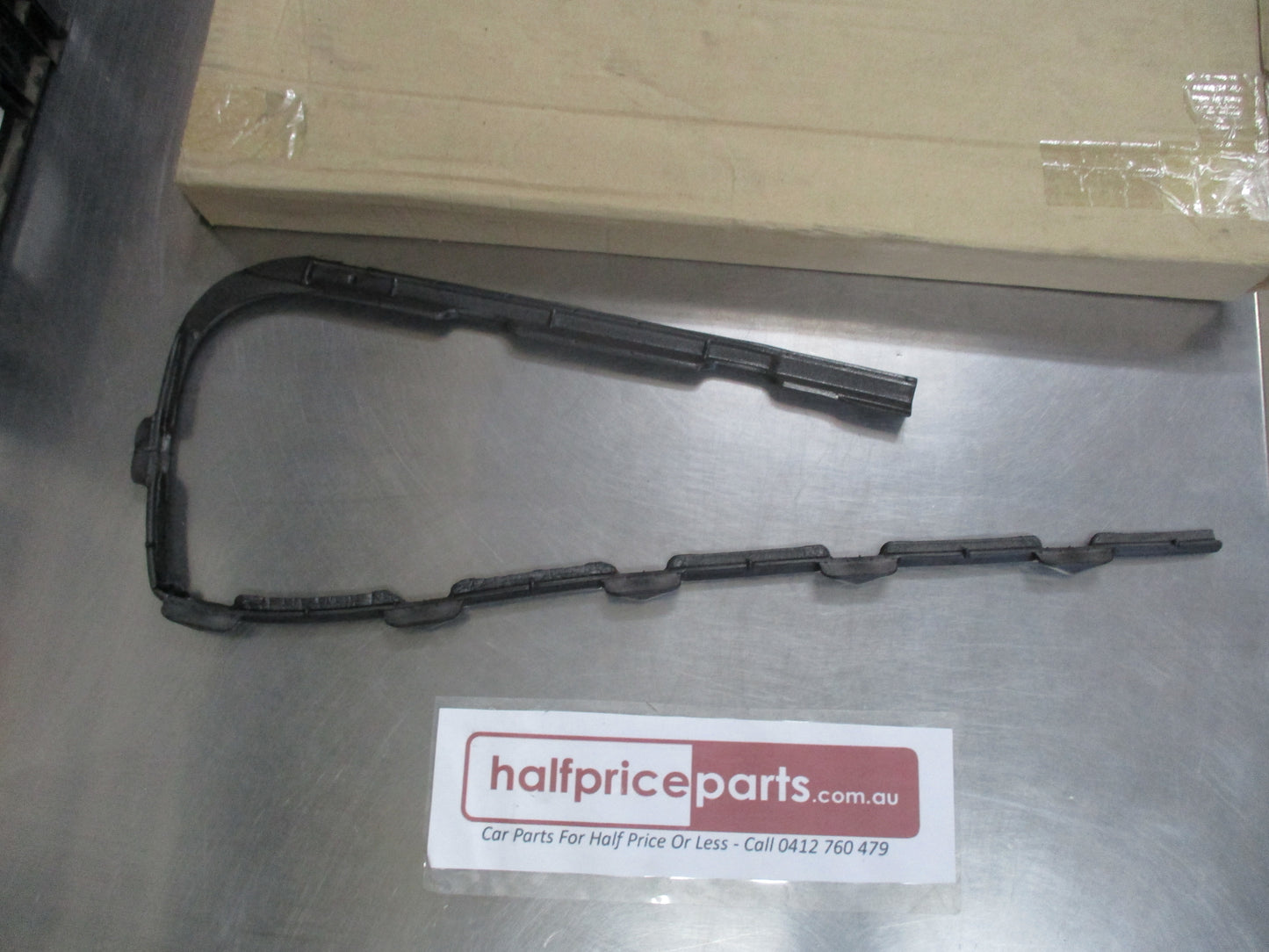 Holden Commodore VF/Caprice WN Genuine Left Hand Front Side Upper Insulator New Part