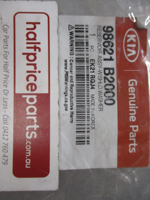 Kia Soul Genuine Windshield Washer Reservoir Assembly New Part