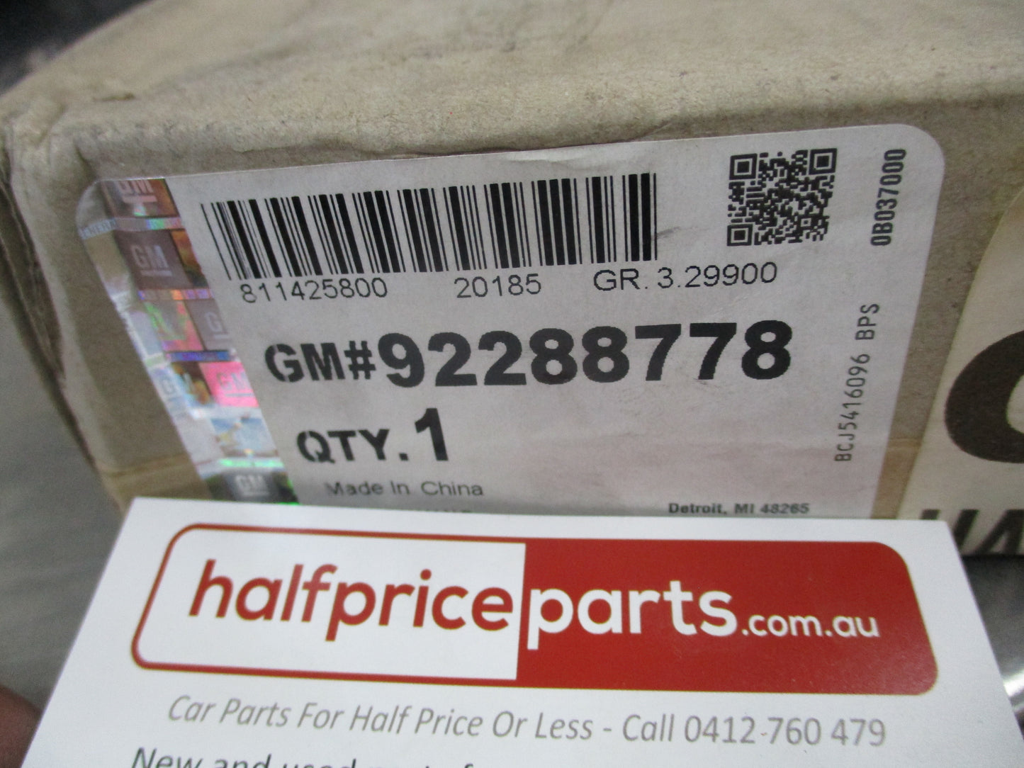 Holden Commodore VF Wagon Genuine Rear Right Hand Quarter Window New Part