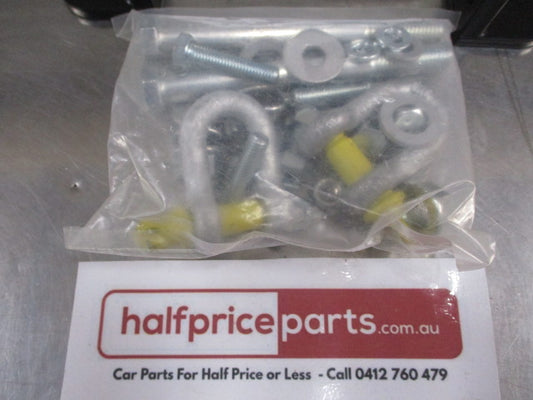 Mitsubishi Outlander Genuine Tow Bar Bolt Fitting Kit New Part