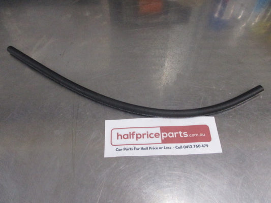Mitsubishi Triton MN Genuine Rear Axle Housing Hose New Part