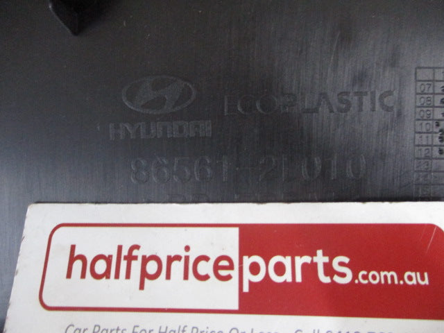 Hyundai I30 Genuine Lower Grille Assembly New Part.