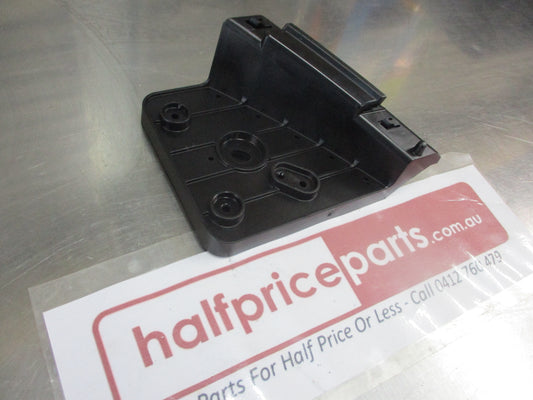 Nissan Qashqai J11 Genuine Left Hand Front Head Light Mounting Bracket New Part