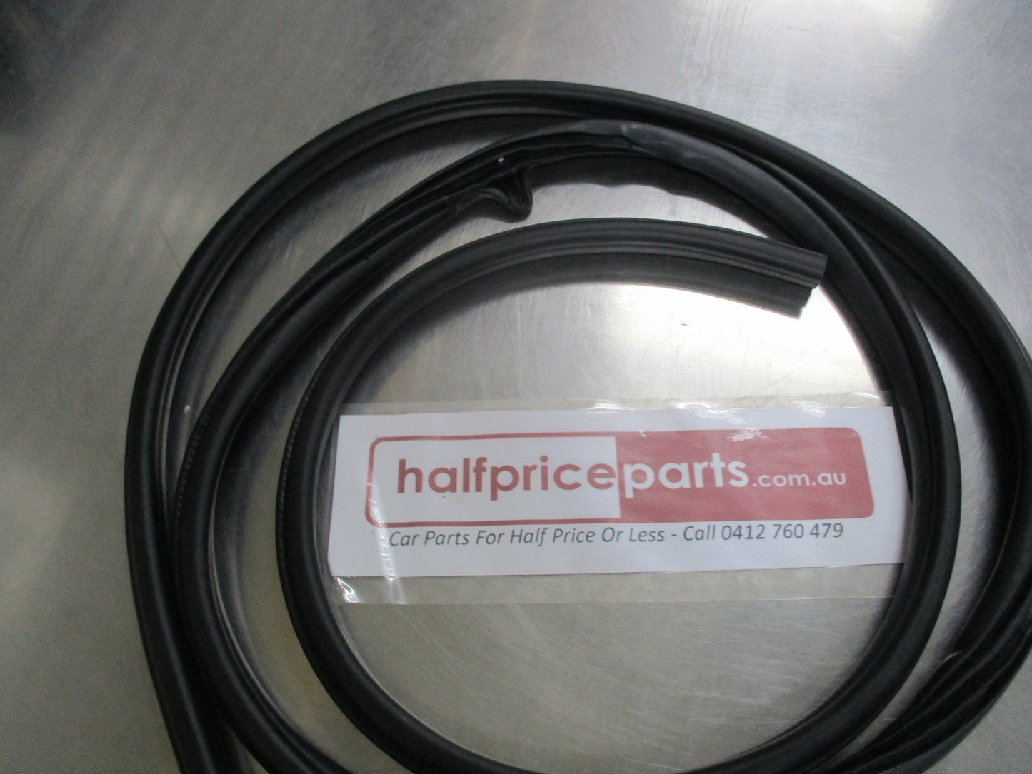 Holden Captiva Genuine Front Right Hand Door Upper Weatherstrip New Part