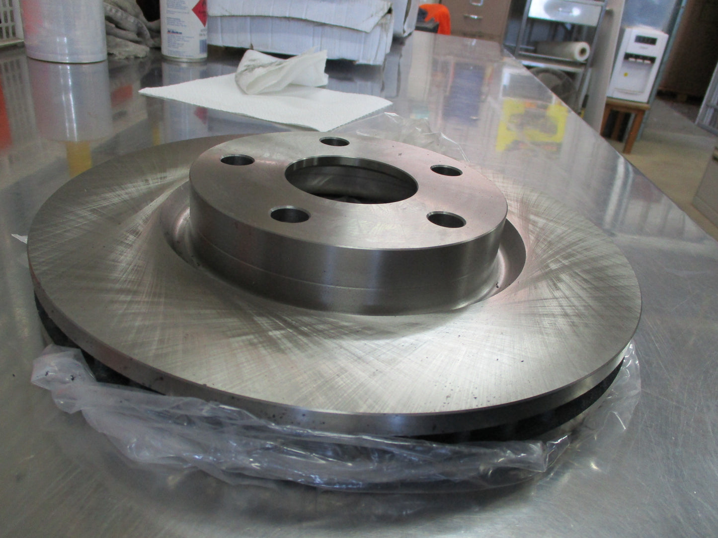 Holden Commodore VE/VF V6 Genuine Front Brake Rotor Pair New Part