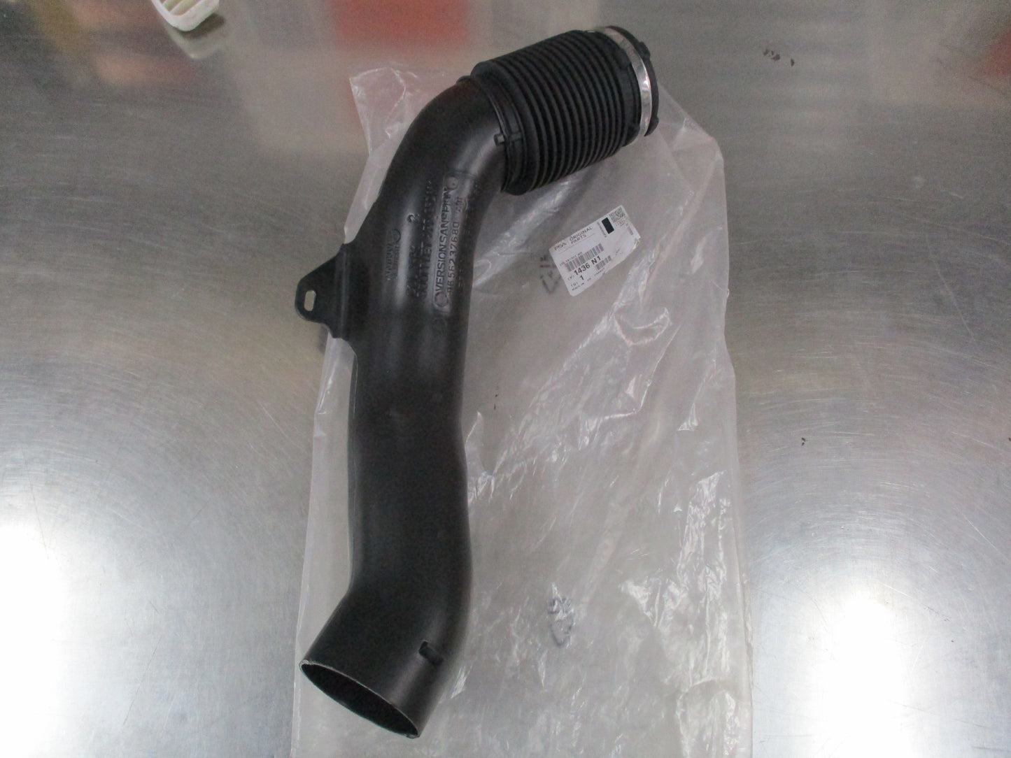 Peugeot 308 Genuine Air Intake Pipe New