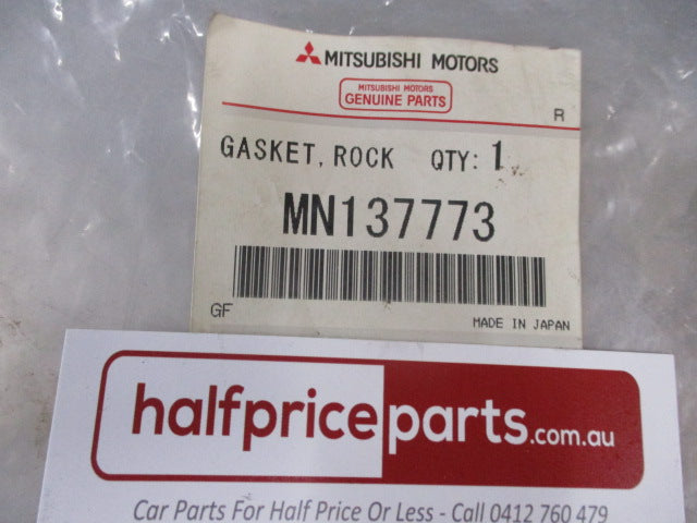 Mitsubishi Eclipse/Galant Genuine Rocker Cover Gasket New Part