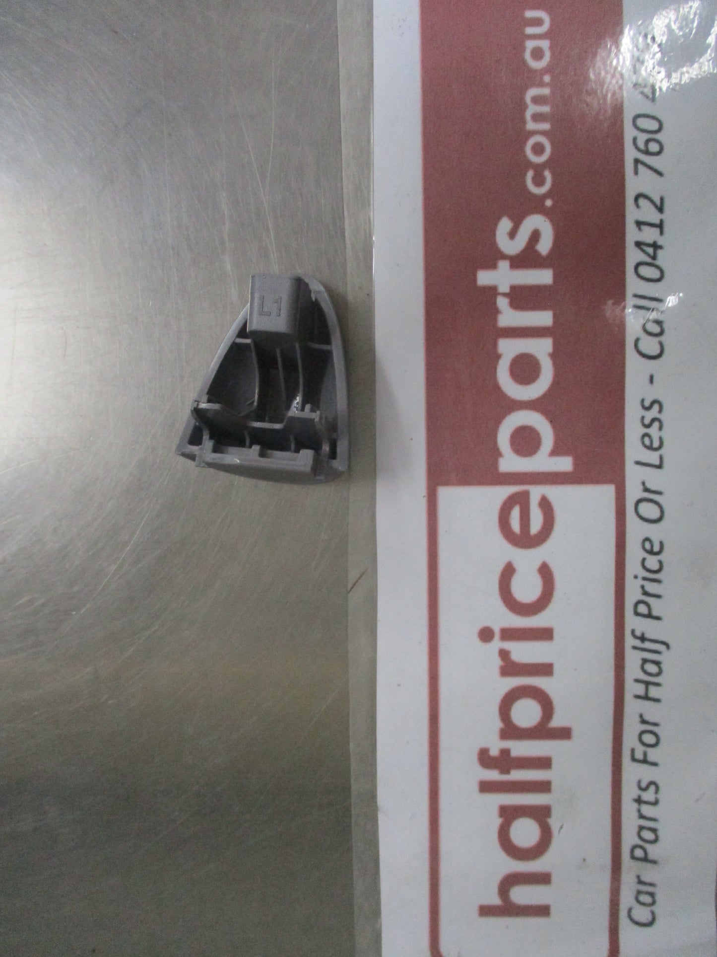 Hyundai Kona Genuine Left Hand Front Door Handle Cover (Unpainted) New Part
