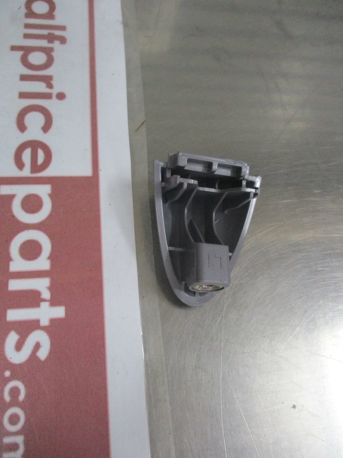 Hyundai Kona Genuine Left Hand Front Door Handle Cover (Unpainted) New Part
