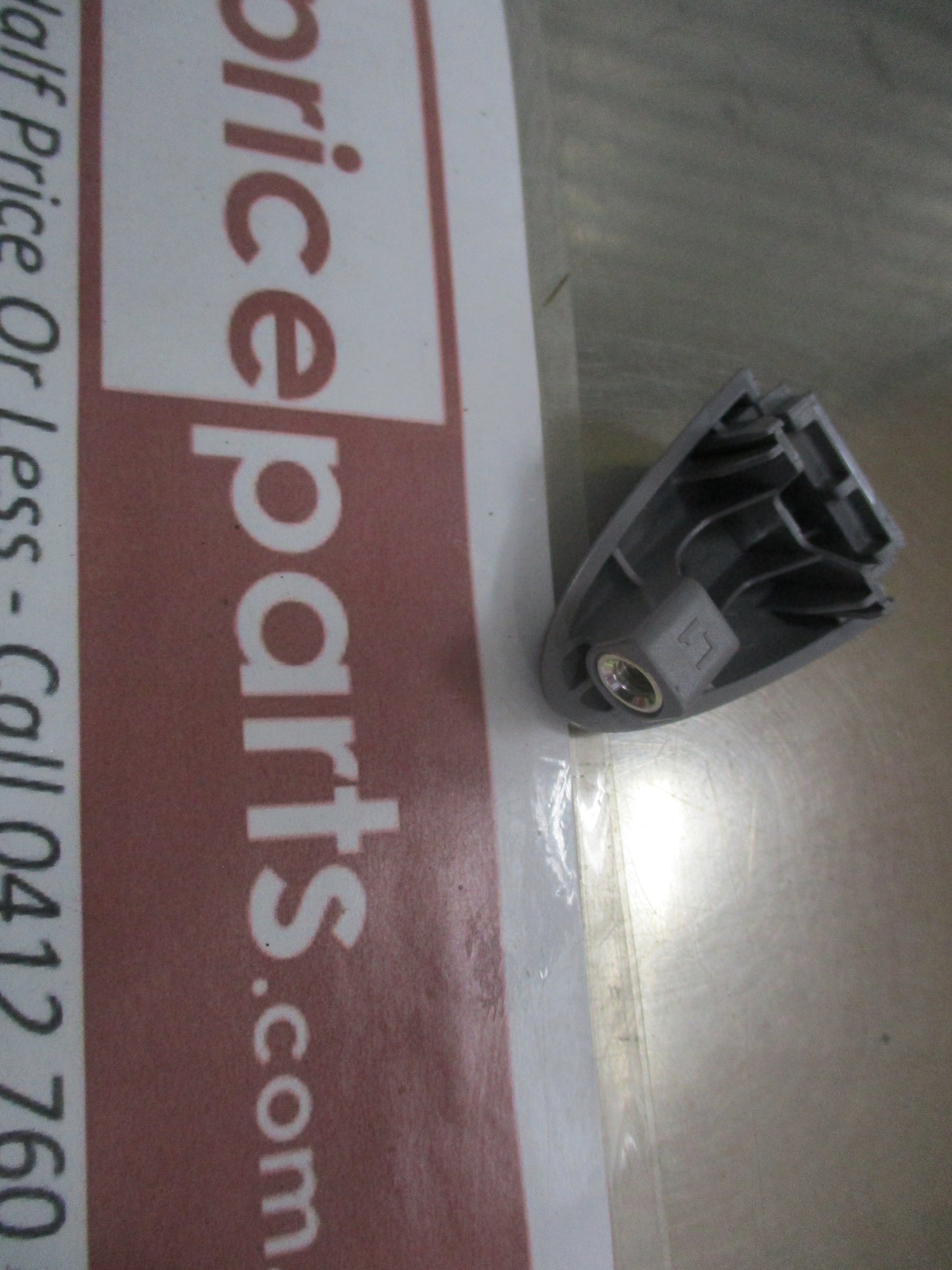 Hyundai Kona Genuine Left Hand Front Door Handle Cover (Unpainted) New Part