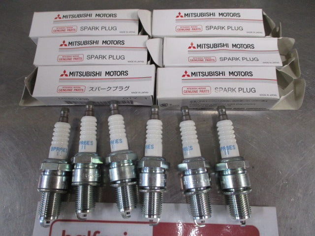 Mitsubishi Magna/Triton/Eclipse/Galant/Mirage/Van/Pajero Genuine Sold As Set of 6 Spark Plugs New Part