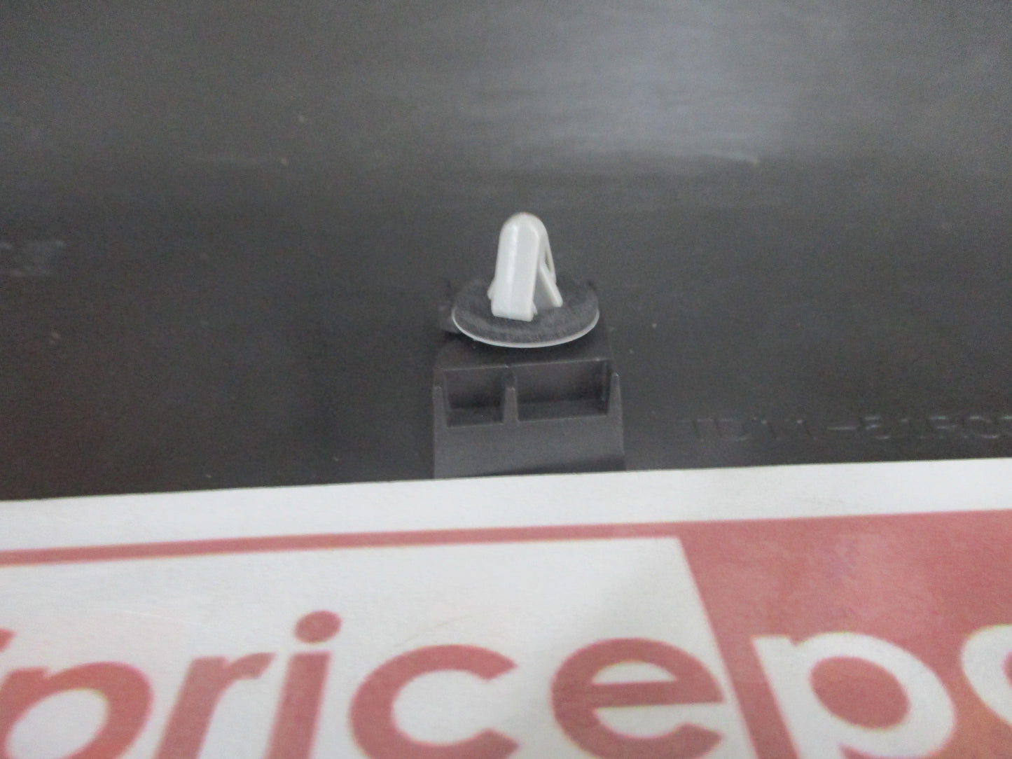 Mazda CX-9 Genuine Exterior Right Rear Side Moulding (Garnish) New Part