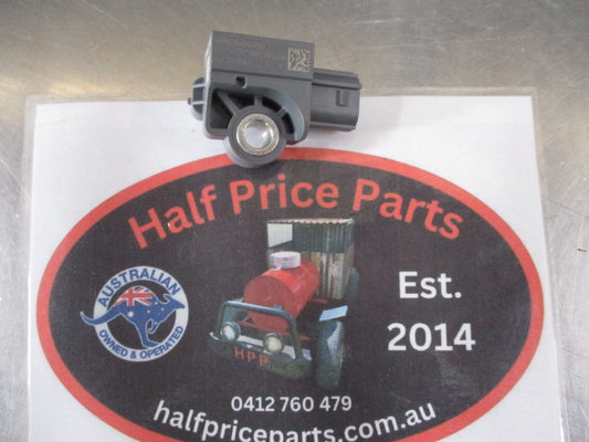 Kia Sorento / Sportage Genuine Side Impact Sensor New Part