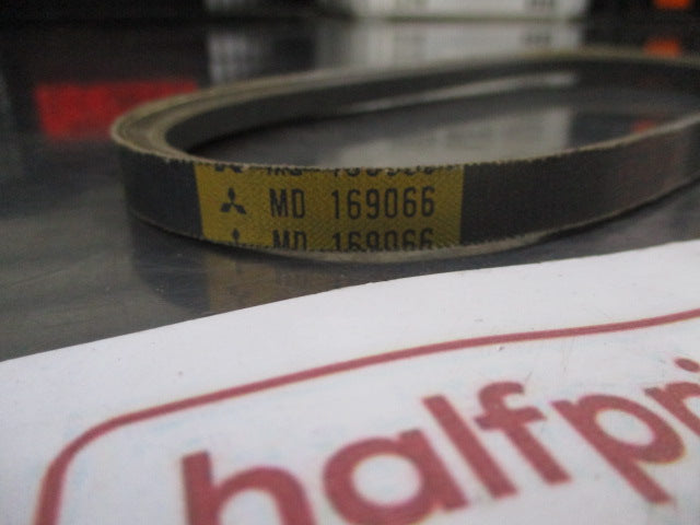 Mitsubishi Magna Genuine Water Pump Drive Belt New Part
