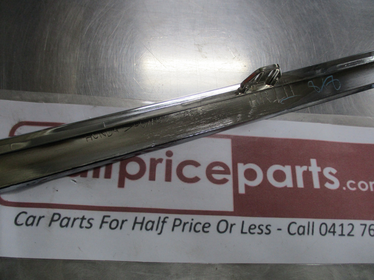 Honda Odyssey RL1 Genuine Chrome Right Hand Front Bumper Moulding New Part