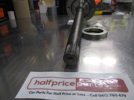 Mitsubishi Triton/Pajero Genuine Front Inner Axel New Part