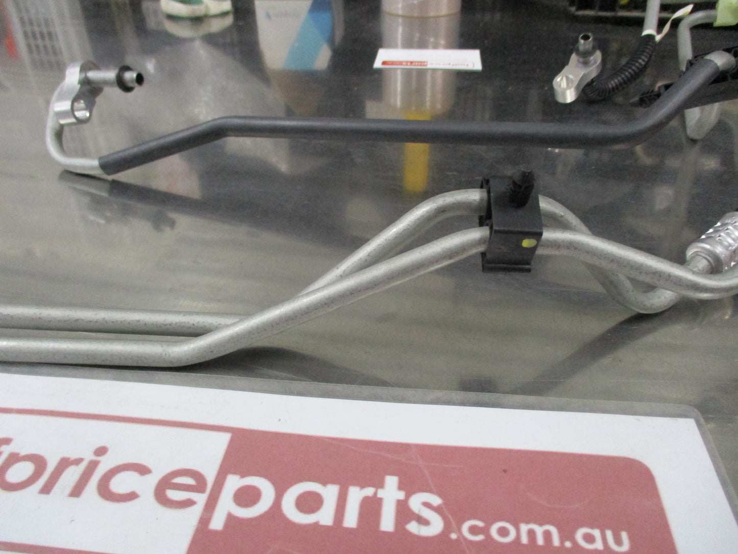 Holden Trax Genuine Automatic Transmission Inlet/Outlet Cooler Pipe New Part