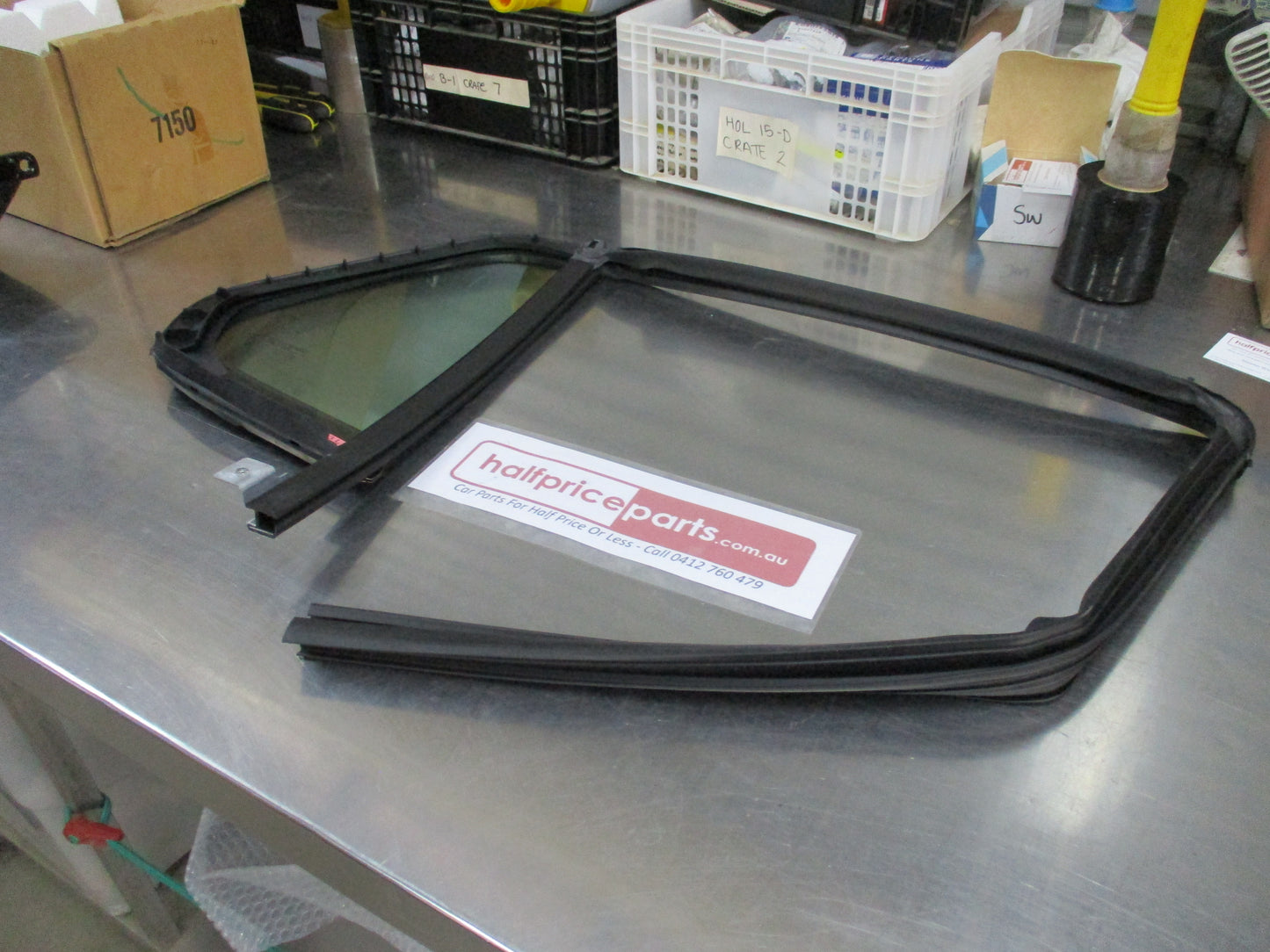 Holden Trax Genuine Left Hand Rear Window Weather Strip with Glass Insert Frame New Part