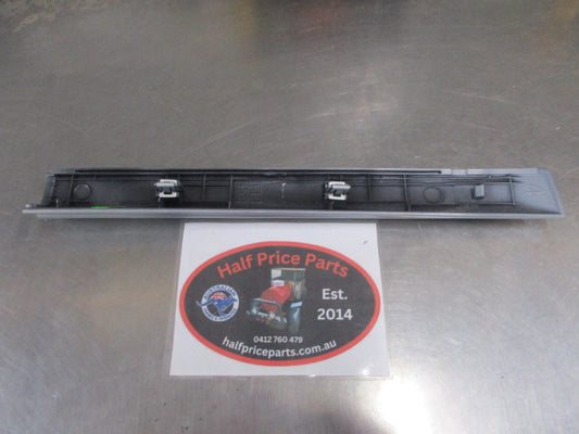 Kia Sportage Genuine Right Hand Rear Roof Rack Cover Trim New Part