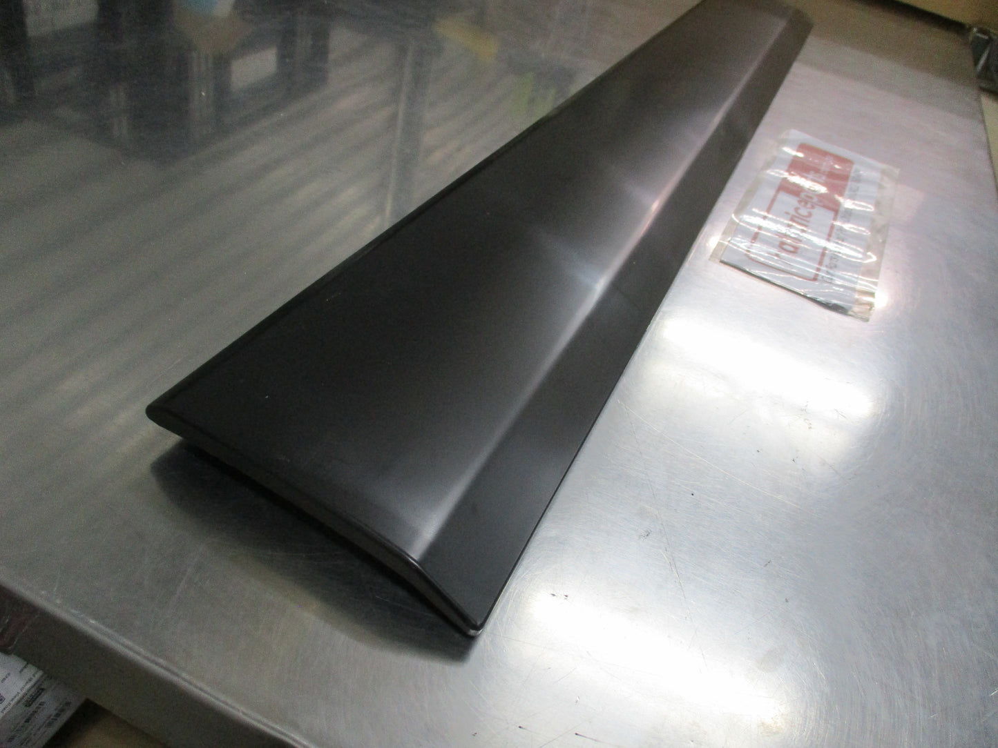 Holden Captiva Genuine Outer Front Side Door Lower Moulding New Part