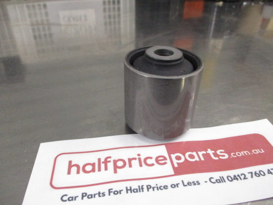 Mitsubishi Pajero Genuine Front Lower Control Arm Trailing Bush New Part