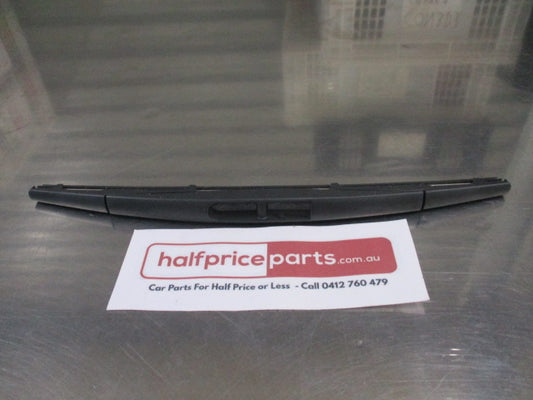 Mitsubishi Grandis/Outlander/Pajero Genuine Rear Windscreen Wiper Blade Assembly New Part