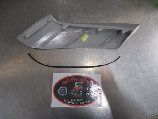 Kia Stinger Genuine Right Hand Rear Out Side Garnish Assembly New Part