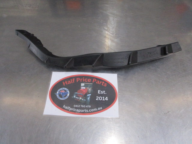 Kia Rio Genuine Left Hand Front Upper Side Bumper Bracket New Part