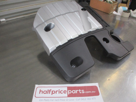 Holden CG Captiva Genuine V6 Alloytec Engine Cover New Part