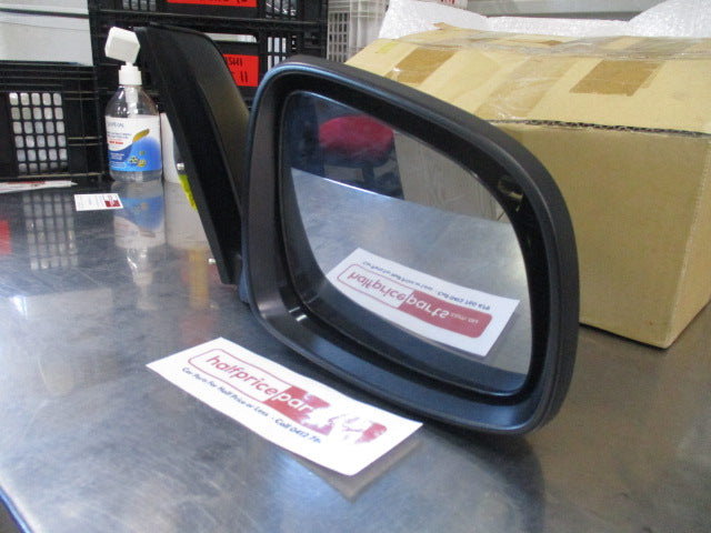 Suzuki SX4 Genuine Right Hand Side Door Rear View Mirror New Part