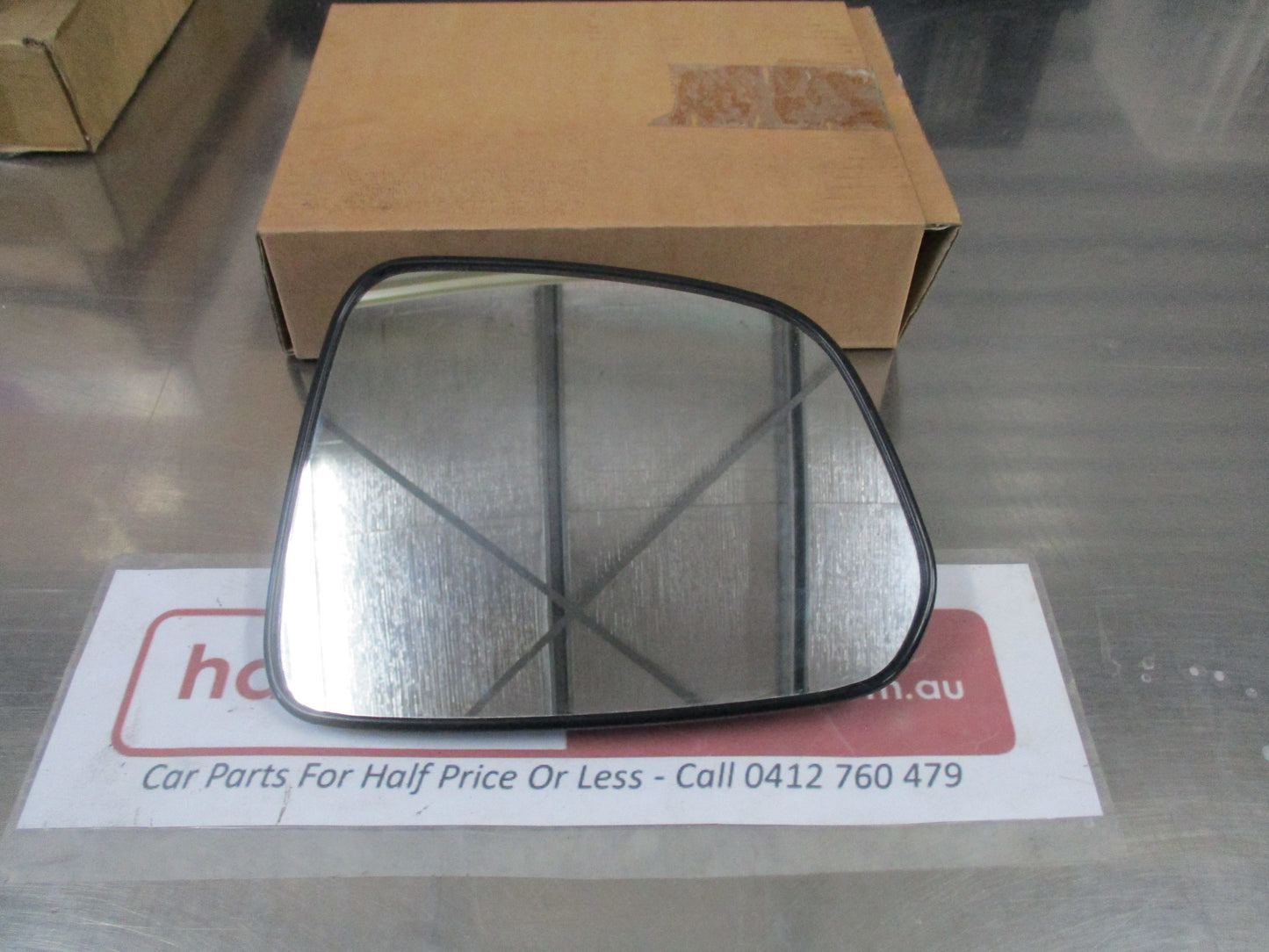 Holden CG5 Captiva Genuine Right Hand Outer Folding Mirror Glass New Part