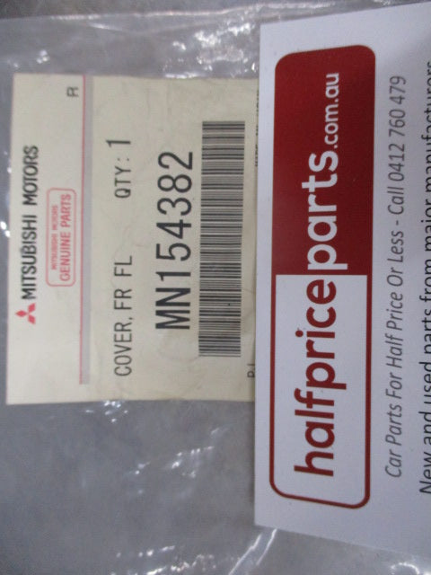 Mitsubishi Lancer Genuine Right Hand Front Floor Cover New Part