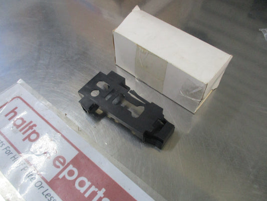 Holden VE Commodore Genuine Front Right Seat Adjuster Button Housing New Part