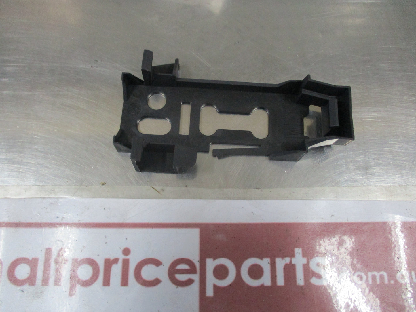 Holden VE Commodore Genuine Front Right Seat Adjuster Button Housing New Part
