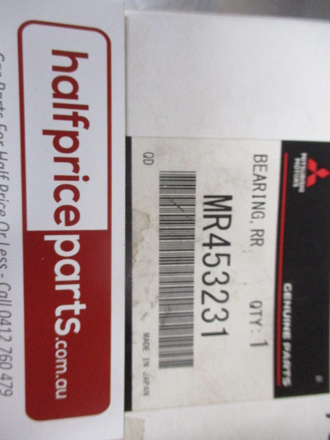 Mitsubishi Pajero Genuine Rear Differential Carrier Bearing New Part