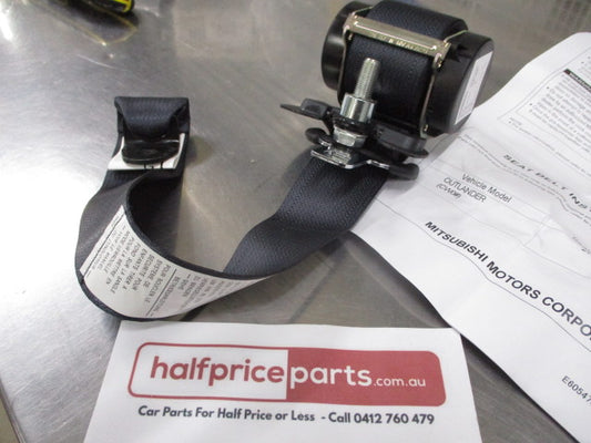 Mitsubishi Outlander Genuine 2ND Row Left Lap Shoulder Seat Belt New Part