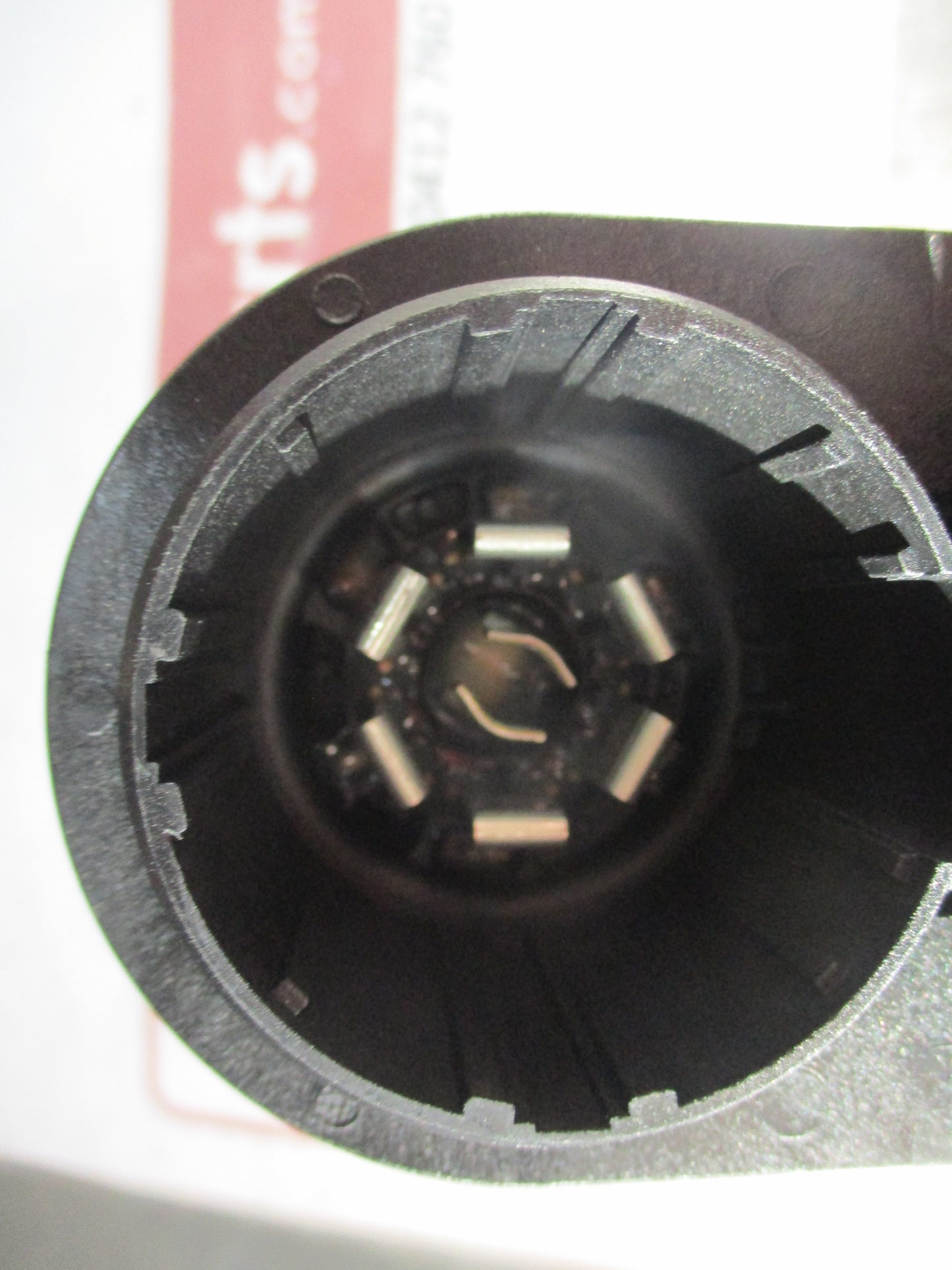 Holden RG Colorado/Silverado 1500/2500/3500 Genuine 7 Pin To 4 Pin Trailer Wiring Adapter New Part