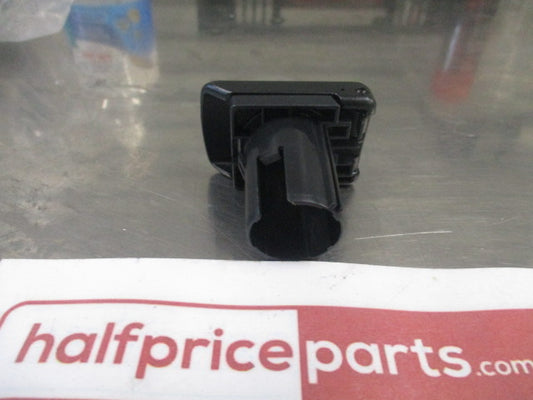 Mitsubishi Galant/Lancer/Outlander/Eclipse Genuine 12V Accessory Power Outlet Cover New Part