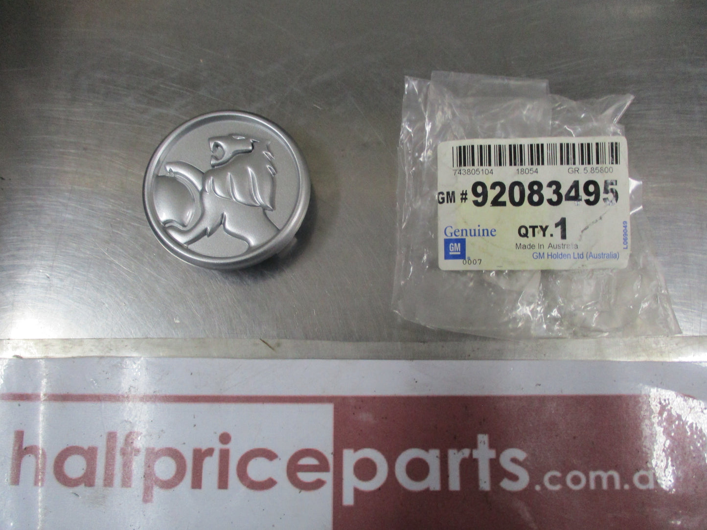 Holden VT-VY SS Commodore Genuine Wheel Centre Cap New Part