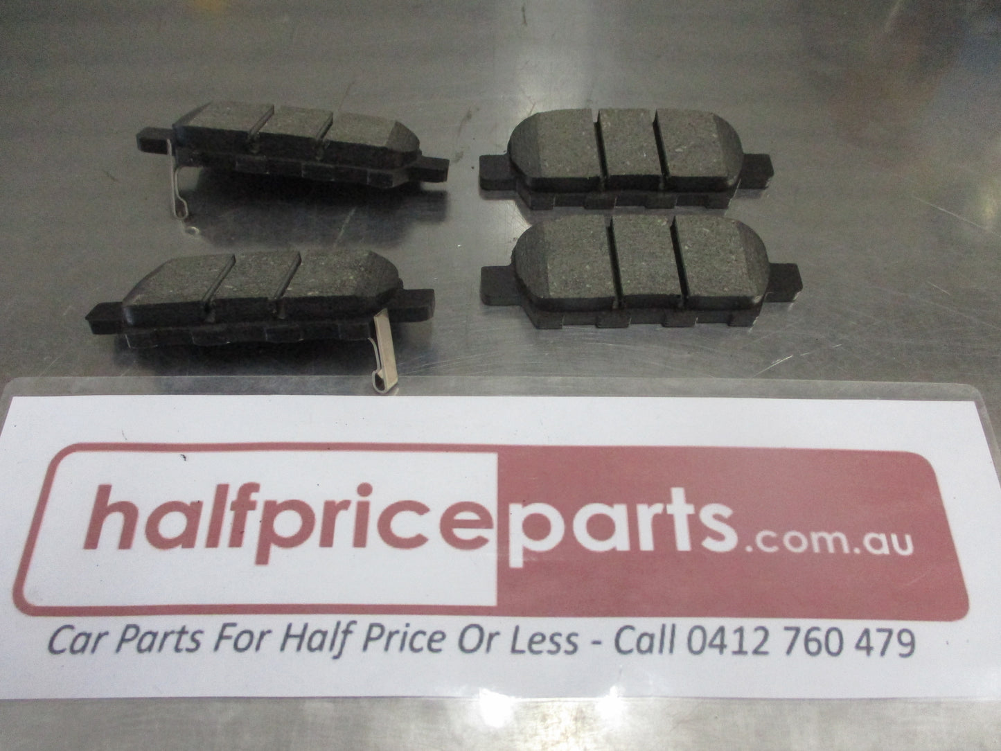 Nissan X-Trail T32 Genuine Rear Disc Brake Pad Set New Part