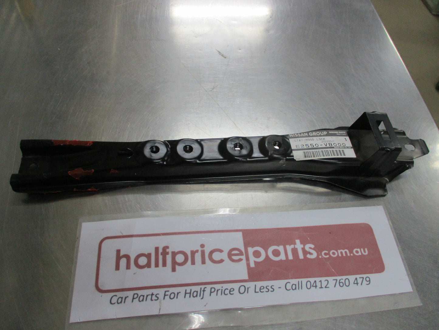 Nissan Patrol Y61 Genuine Stay Bonnet Lock New Part