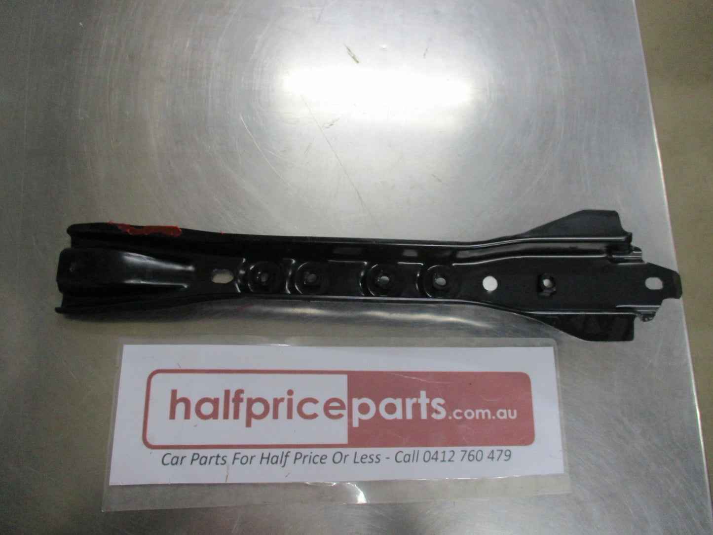 Nissan Patrol Y61 Genuine Stay Bonnet Lock New Part