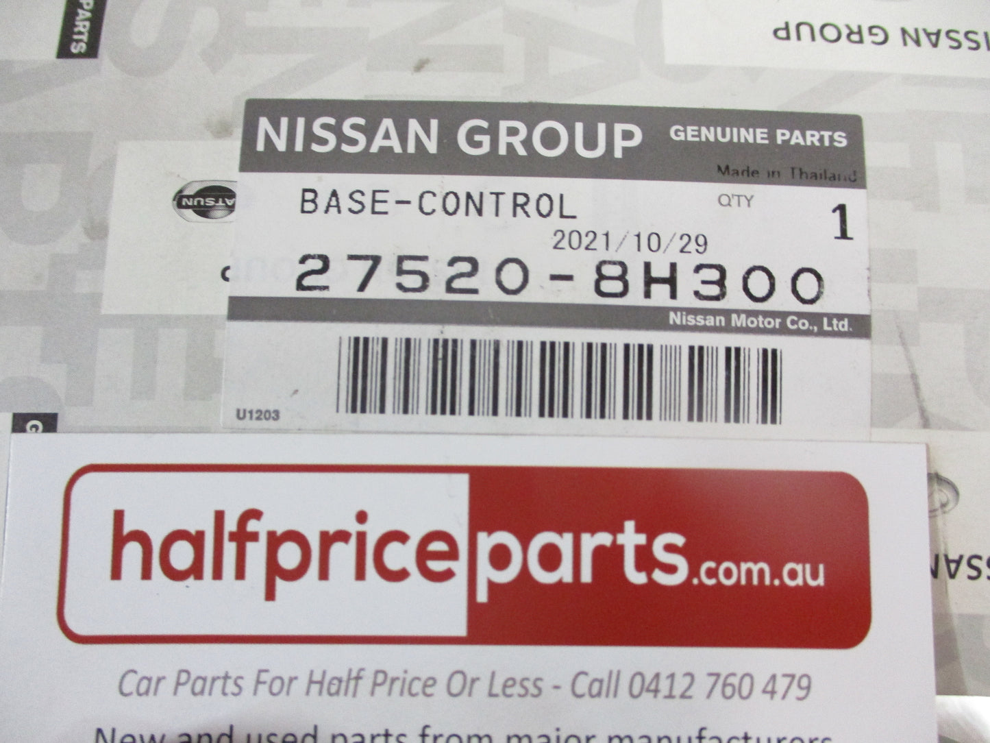 Nissan X-Trail T30 Genuine Base Control Bracket New Part