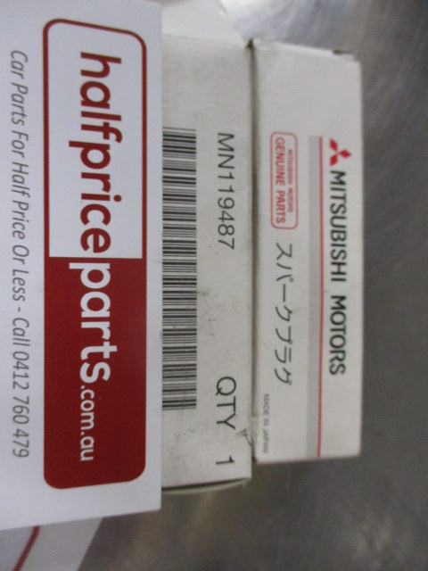 Mitsubishi Pajero Genuine Spark Plug New Part