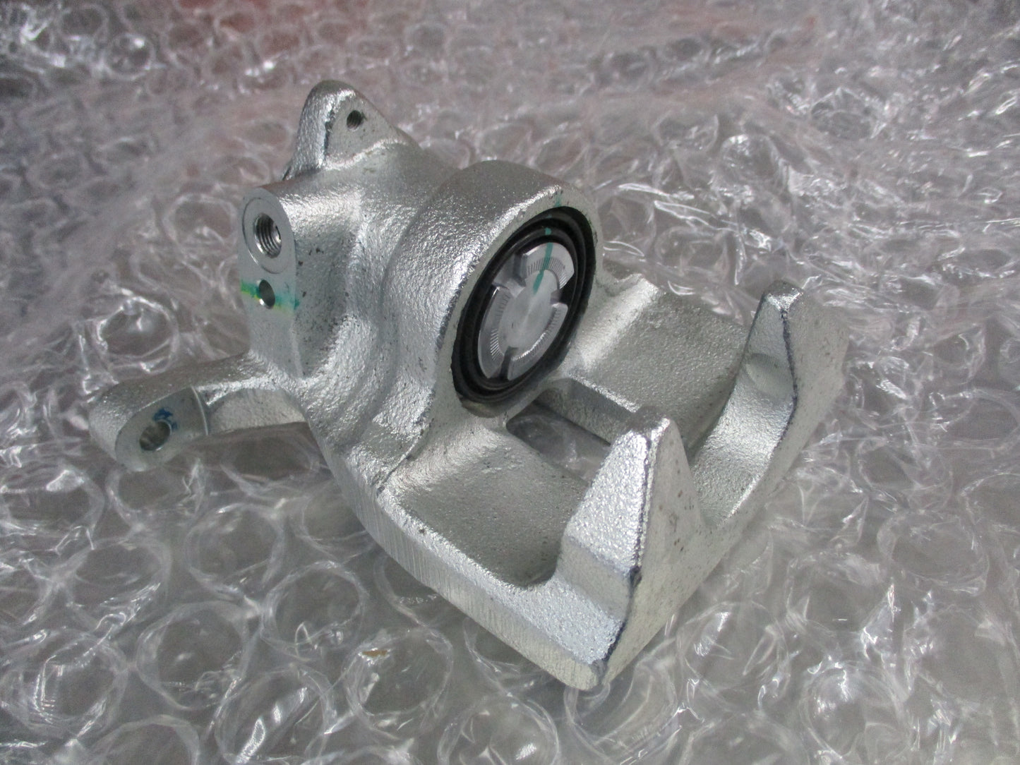 Honda HRV 2WD Genuine Rear Drivers Side Brake Caliper New
