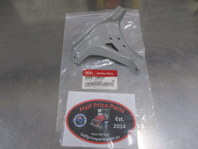 Kia Rio Genuine Right Hand Guard Bracket New Part